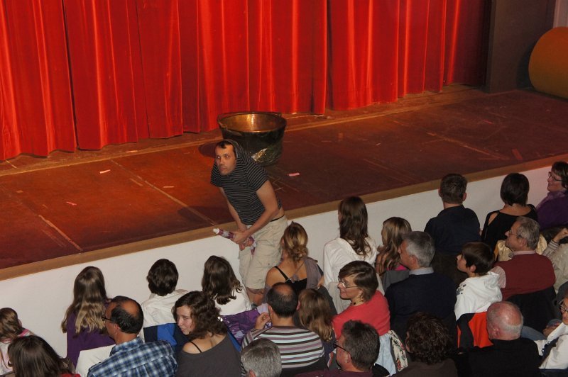 17_theatre_09